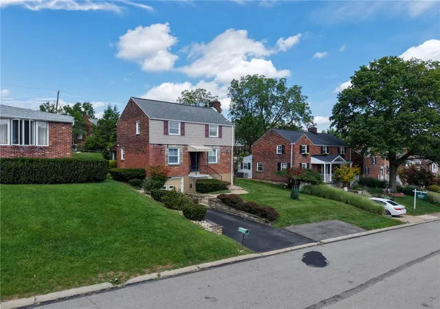Photo 2 of Single family home for sale at 5362 Fieldcrest Dr, Whitehall, PA 15236 | MLS# 1774066 | Listing updated on 2026-09-12