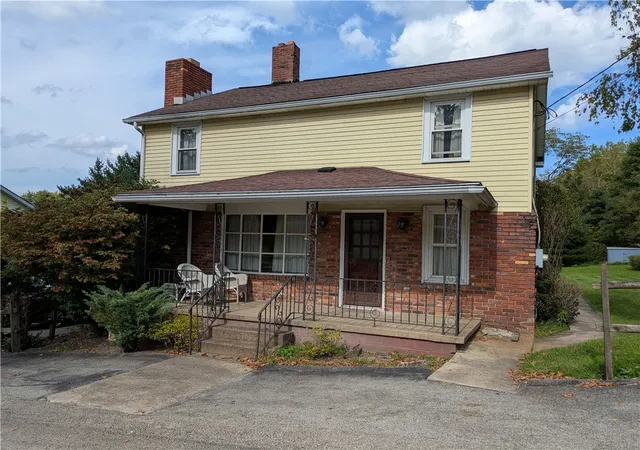 Photo 1 of Single family home for sale at 62 Cloverdale, Hempfield Twp, PA 15619 | MLS# 1774064 | Listing updated on 2026-09-12