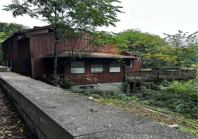 Photo 1 of Single family home for sale at 303 Attica St, Elliott, PA 15220 | MLS# 1773680 | Listing updated on 2026-09-11