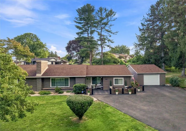Photo 1 of Single family home for sale at 305 Dutch Ridge Rd, Brighton Twp, PA 15009 | MLS# 1773591 | Listing updated on 2026-09-11