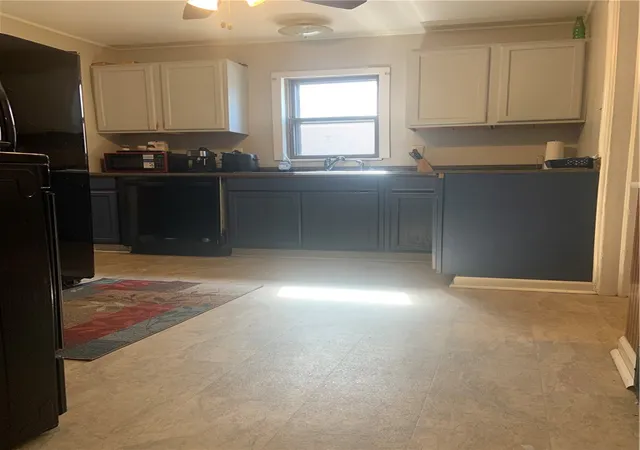 Photo 3 of Single family home for sale at 829 11th Avenue, New Brighton, PA 15066 | MLS# 1774074 | Listing updated on 2026-09-17