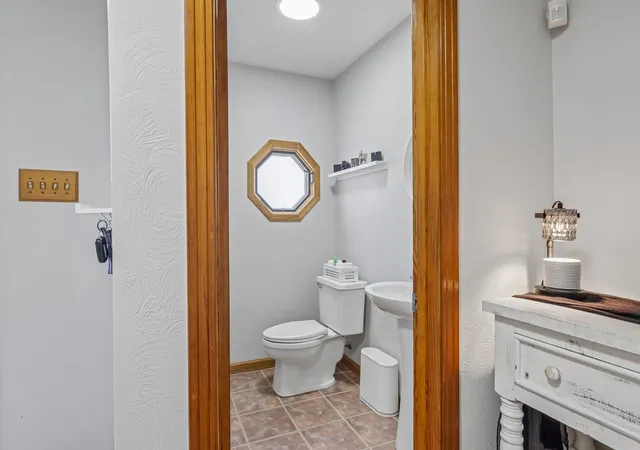 Photo 3 of Single family home for sale at 2043 Montour St Ext, Moon/crescent Twp, PA 15108 | MLS# 1774075 | Listing updated on 2026-09-15