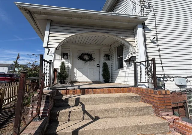 Photo 3 of Single family home for sale at 478 7th Street, Donora, PA 15033 | MLS# 1774027 | Listing updated on 2026-09-11