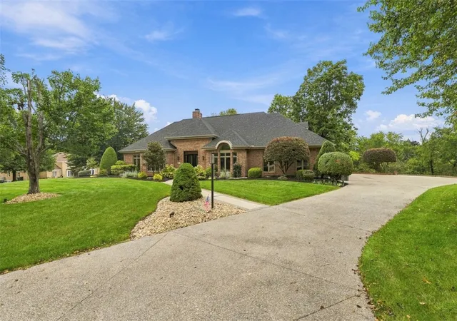 Photo 2 of Sale Pending at 101 Trenton Cir, Peters Twp, PA 15317 | MLS# 1773990 | Listing updated on 2026-09-13