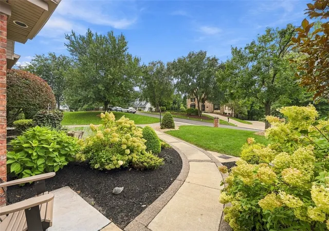Photo 3 of Sale Pending at 101 Trenton Cir, Peters Twp, PA 15317 | MLS# 1773990 | Listing updated on 2026-09-13