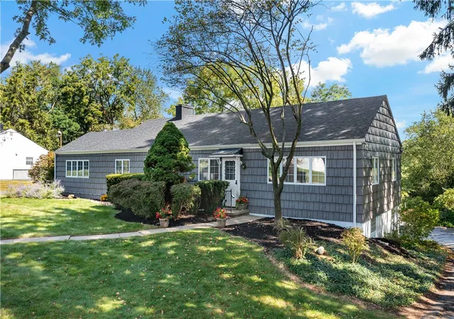 Photo 1 of Manufactured home for sale at 2511 Fife Dr, Upper St Clair, PA 15241 | MLS# 1773692 | Listing updated on 2026-09-15
