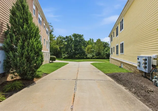 Photo 4 of Condo for sale at 248 Berkeley Way, Monroeville, PA 15146 | MLS# 1774100 | Listing updated on 2026-09-14