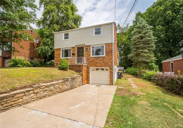 Photo 1 of Single family home for sale at 5385 California Ave, Bethel Park, PA 15102 | MLS# 1774127 | Listing updated on 2026-09-30