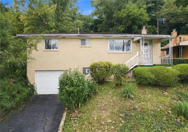 Photo 1 of Single family home for sale at 59 Central Ave, N Versailles, PA 15137 | MLS# 1774095 | Listing updated on 2026-09-13