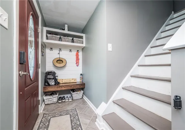 Photo 4 of Single family home for sale at 380 Celestial Dr, Economy, PA 15042 | MLS# 1773496 | Listing updated on 2026-09-14