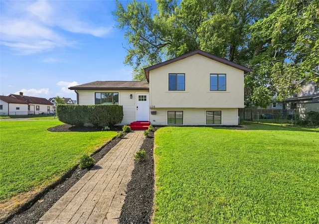 Photo 1 of Single family home for sale at 1128 1st Avenue, Coraopolis, PA 15108 | MLS# 1774163 | Listing updated on 2026-09-17