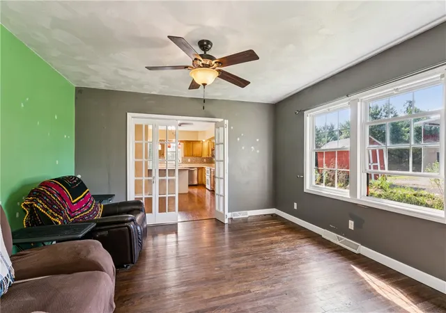 Photo 4 of Single family home for sale at 1235 Blaine Rd, Monaca, PA 15061 | MLS# 1774149 | Listing updated on 2026-09-11