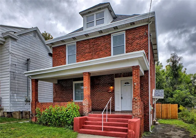 Single family home for sale at 229 Crossland Ave, South Union Twp, PA 15401 | MLS# 1773696