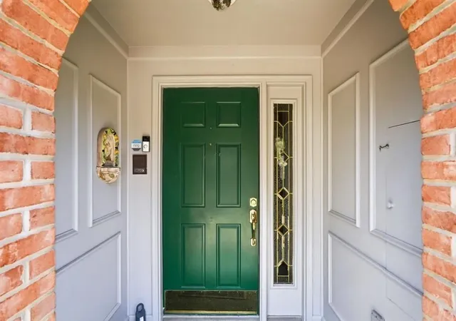 Photo 3 of Townhouse for sale at 237 Merion Dr, Mt Lebanon, PA 15228 | MLS# 1773876 | Listing updated on 2026-10-04