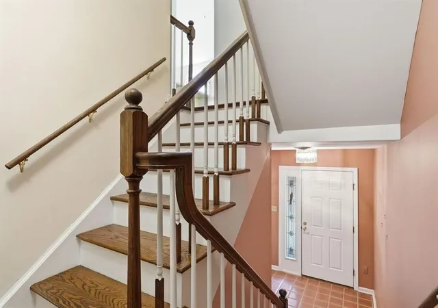 Photo 3 of Townhouse for sale at 237 Merion Dr, Mt Lebanon, PA 15228 | MLS# 1773876 | Listing updated on 2026-10-04