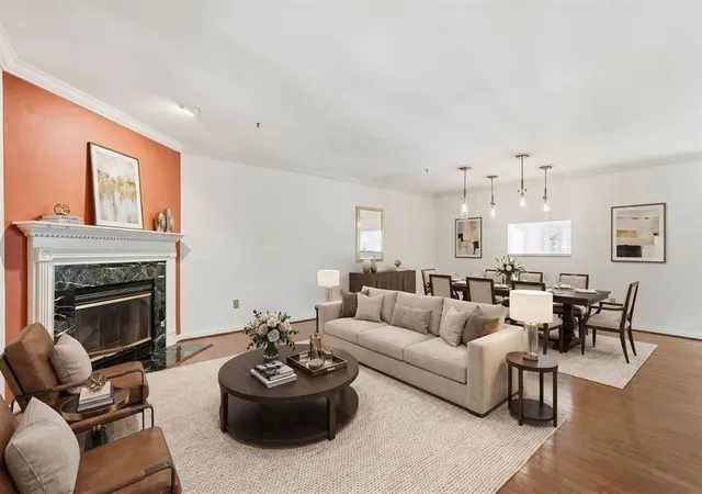 Photo 4 of Townhouse for sale at 237 Merion Dr, Mt Lebanon, PA 15228 | MLS# 1773876 | Listing updated on 2026-10-04
