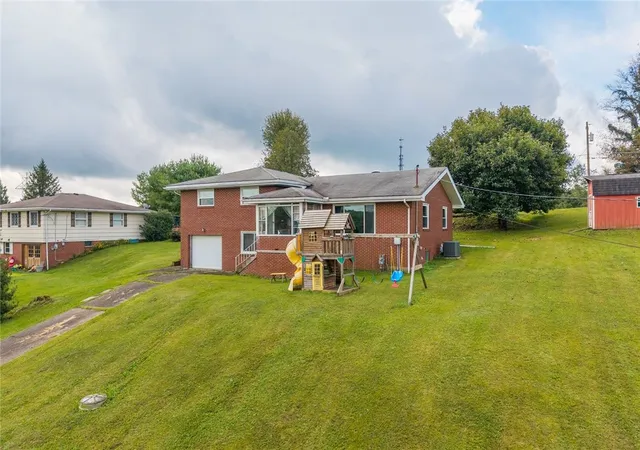 Photo 1 of Single family home for sale at 52 Carries Dr, Hanover Twp, PA 15021 | MLS# 1774109 | Listing updated on 2026-09-15
