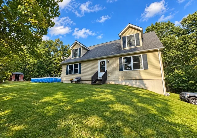 Photo 1 of Manufactured home for sale at 417 Upper Service Rd, Green Twp, PA 15050 | MLS# 1773976 | Listing updated on 2026-09-12
