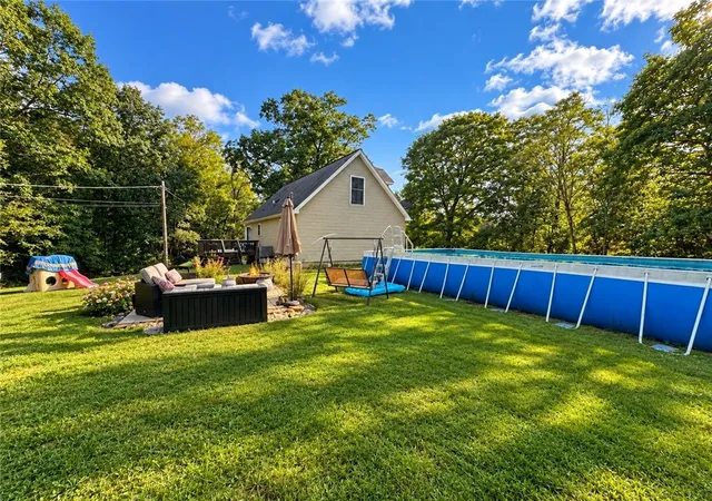 Photo 3 of Manufactured home for sale at 417 Upper Service Rd, Green Twp, PA 15050 | MLS# 1773976 | Listing updated on 2026-09-12