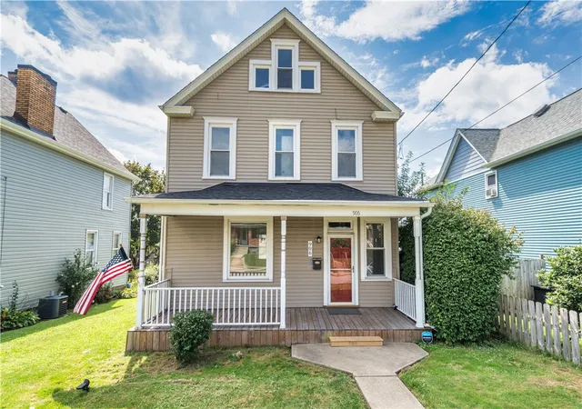 Single family home for sale at 906 Summit St, McKeesport, PA 15132 | MLS# 1773724