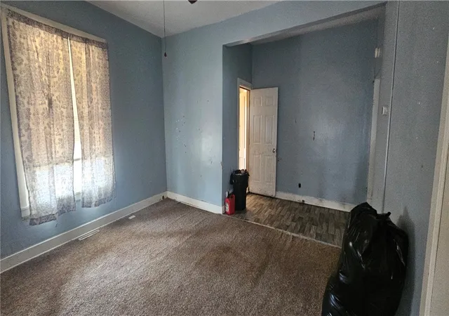 Listing Photo 3 - Condo for sale in building located at 425 E Garfield Ave, New Castle, PA 16105