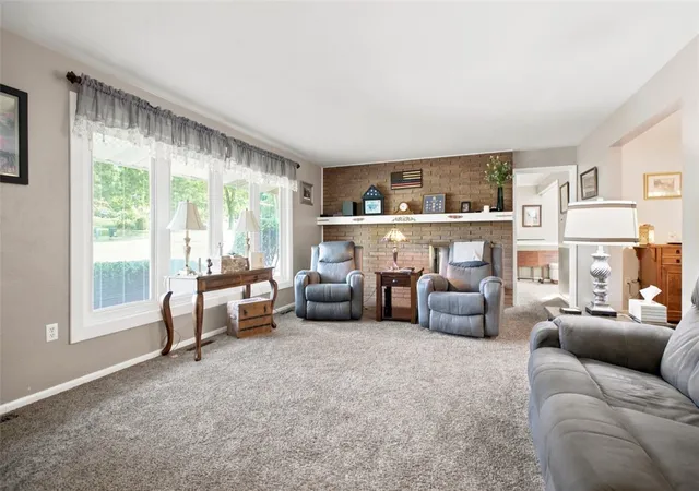 Photo 3 of Single family home for sale at 116 Meadowvue Dr, Marshall, PA 15090 | MLS# 1774181 | Listing updated on 2026-09-26