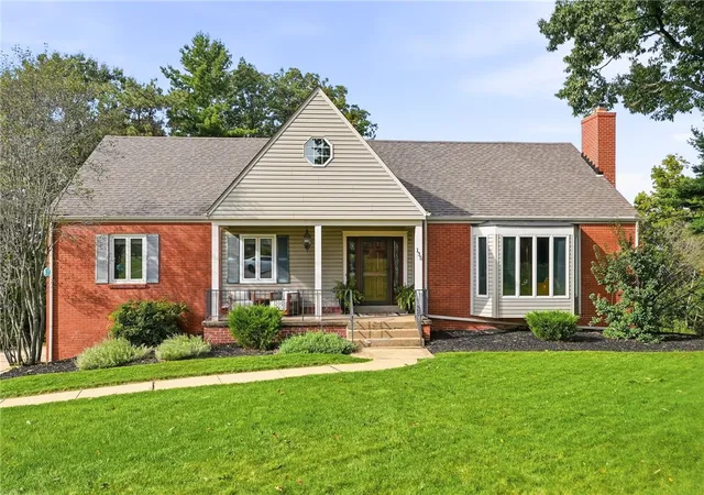 Photo 1 of Single family home for sale at 135 Derwent Dr, Ross Twp, PA 15237 | MLS# 1774069 | Listing updated on 2026-09-15