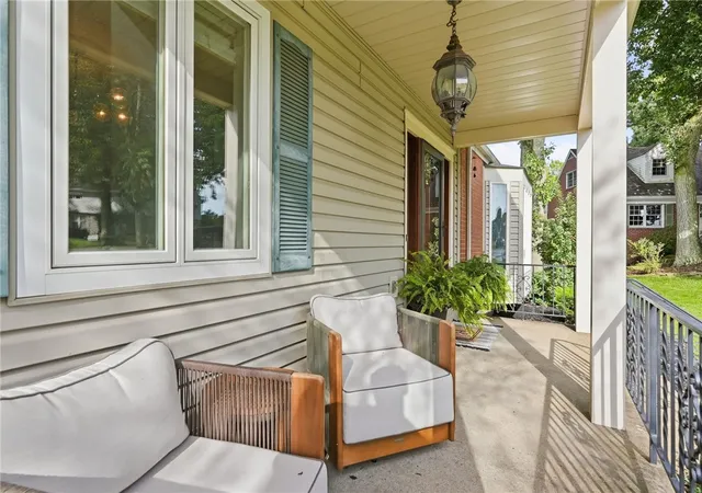 Photo 3 of Single family home for sale at 135 Derwent Dr, Ross Twp, PA 15237 | MLS# 1774069 | Listing updated on 2026-09-15