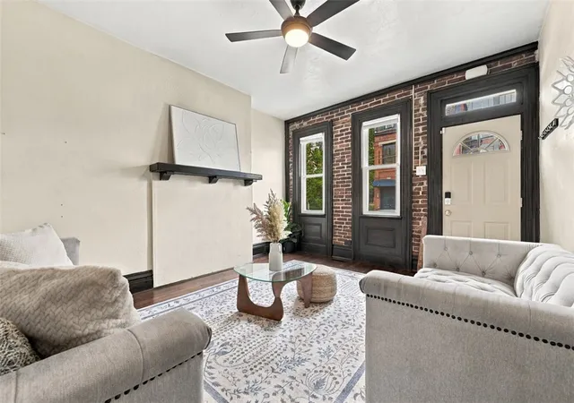 Photo 4 of Single family home for sale at 2120 Sidney St, South Side, PA 15203 | MLS# 1774187 | Listing updated on 2026-09-13