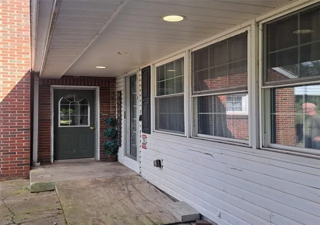 Photo 3 of Single family home for sale at 948 Herman Rd, Summit Twp, PA 16002 | MLS# 1774191 | Listing updated on 2026-09-15
