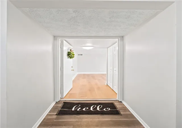 Photo 3 of Condo for sale at 957 Wood Holw #D, Cranberry Twp, PA 16066 | MLS# 1774110 | Listing updated on 2026-09-16