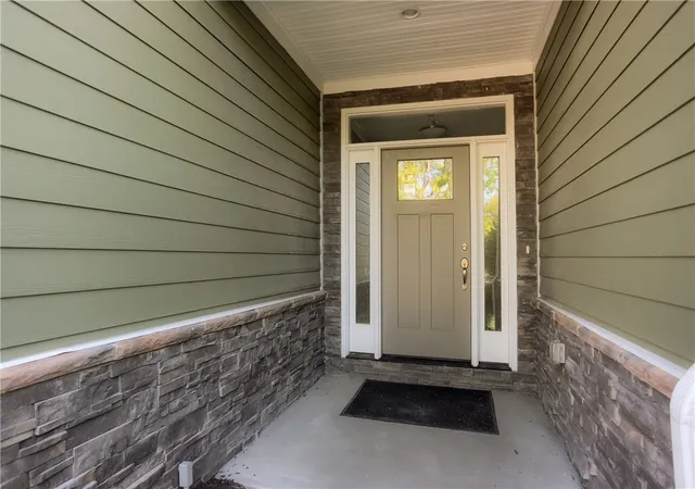 Photo 2 of Townhouse for sale at 232 Swinderman Rd, Pine Twp, PA 15090 | MLS# 1773672 | Listing updated on 2026-09-12