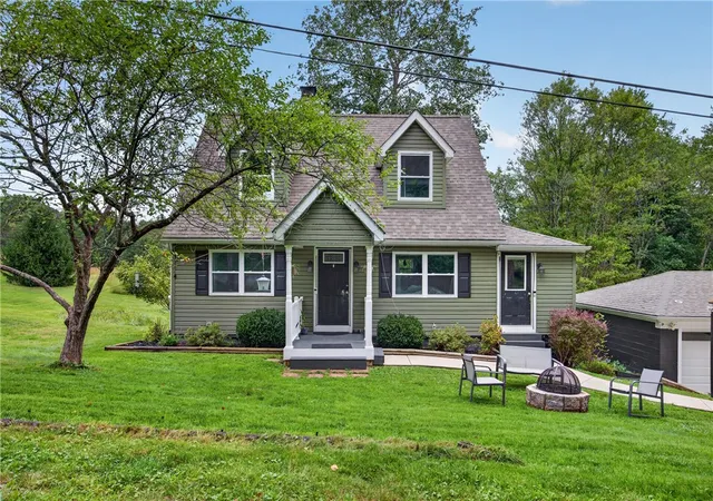 Photo 1 of Single family home for sale at 695 Pittsburgh Rochester Rd, Marshall, PA 15005 | MLS# 1774212 | Listing updated on 2026-09-16