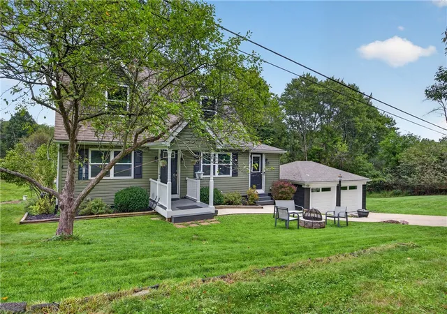 Photo 2 of Single family home for sale at 695 Pittsburgh Rochester Rd, Marshall, PA 15005 | MLS# 1774212 | Listing updated on 2026-09-16