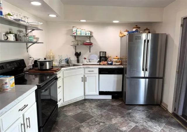 Photo 3 of Single family home for sale at 2428 8th Avenue, Beaver Falls, PA 15010 | MLS# 1773820 | Listing updated on 2026-09-14