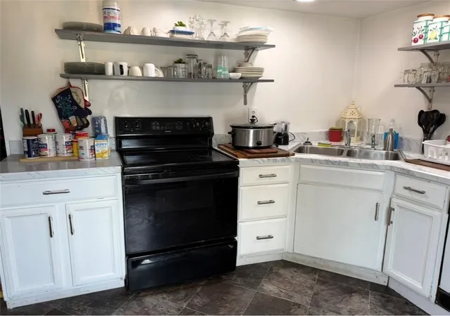 Photo 4 of Single family home for sale at 2428 8th Avenue, Beaver Falls, PA 15010 | MLS# 1773820 | Listing updated on 2026-09-14