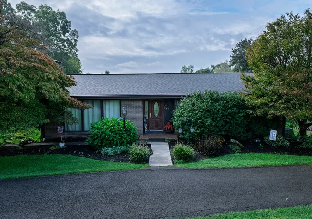 Photo 2 of Single family home for sale at 847 Whitestown Rd, Connoquenessing Twp, PA 16001 | MLS# 1774218 | Listing updated on 2026-09-13