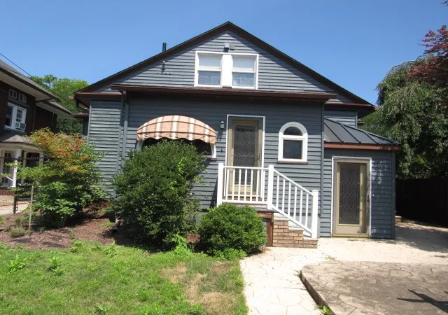 Photo 1 of Single family home for sale at 515 Luzerne St, Westmont Hilltop School District, PA 15905 | MLS# 1774222 | Listing updated on 2026-09-12