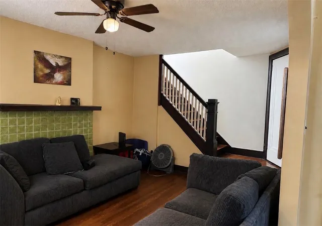 Photo 3 of Single family home for sale at 1348 Woodlawn Ave, Wilkinsburg, PA 15221 | MLS# 1774065 | Listing updated on 2026-09-12