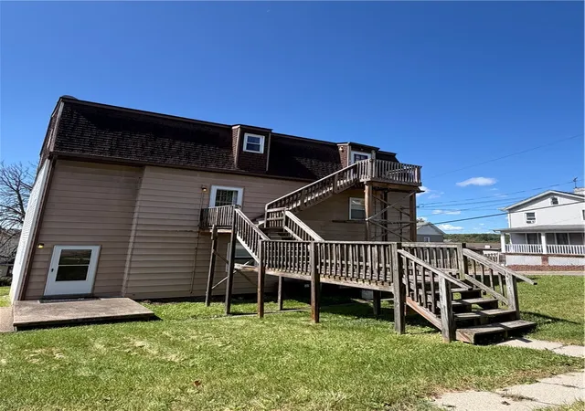 Photo 4 of House for sale at 28 Observatory St, Manor, PA 15665 | MLS# 1774220 | Listing updated on 2026-09-12