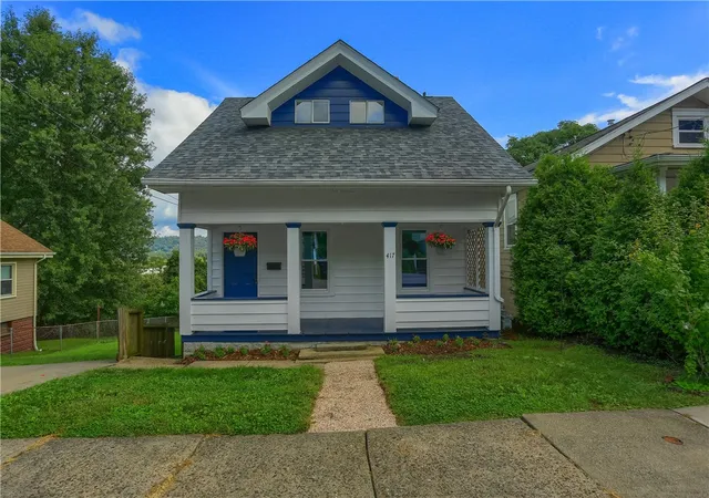 Single family home for sale at 417 Mount Vernon Ave, Moon/Crescent Twp, PA 15108 | MLS# 1774232