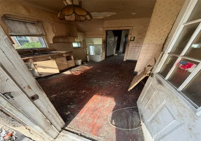Single family home for sale at 344 Shenango Blvd, Farrell, PA 16121 | MLS# 1774241 | Listing updated on 2026-09-12