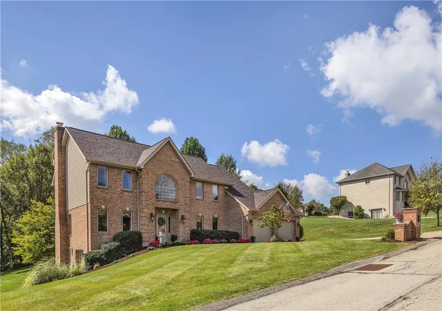 Photo 3 of Single family home for sale at 12250 Sedona Dr, North Huntingdon, PA 15642 | MLS# 1774125 | Listing updated on 2026-09-15