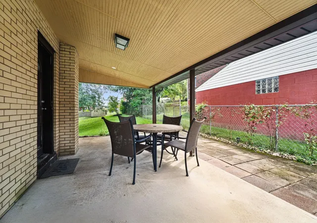 Photo 3 of Single family home for sale at 6715 Highland Ave, Union Twp, PA 15332 | MLS# 1774258 | Listing updated on 2026-10-07