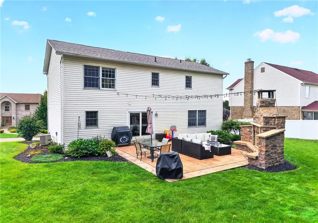 Photo 3 of Single family home for sale at 113 Rye Ct, Kennedy Twp, PA 15136 | MLS# 1773798 | Listing updated on 2026-09-13