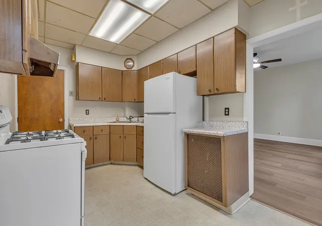 Photo 3 of Single family home for sale at 517 Maplewood Ave, Ambridge, PA 15003 | MLS# 1774268 | Listing updated on 2026-09-14