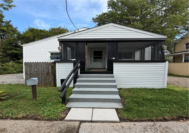 Photo 1 of Single family home for sale at 405 Washington St, Indiana Boro, PA 15701 | MLS# 1774272 | Listing updated on 2026-09-13