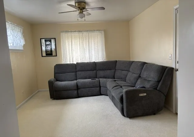 Photo 2 of Single family home for sale at 934 Warren Ave, New Castle, PA 16101 | MLS# 1774275 | Listing updated on 2026-09-13