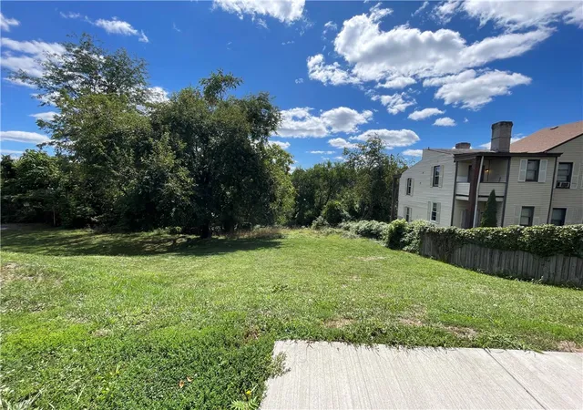 Photo 2 of Land for sale at 2806 Cobden, South Side, PA 15203 | MLS# 1774304 | Listing updated on 2026-09-15