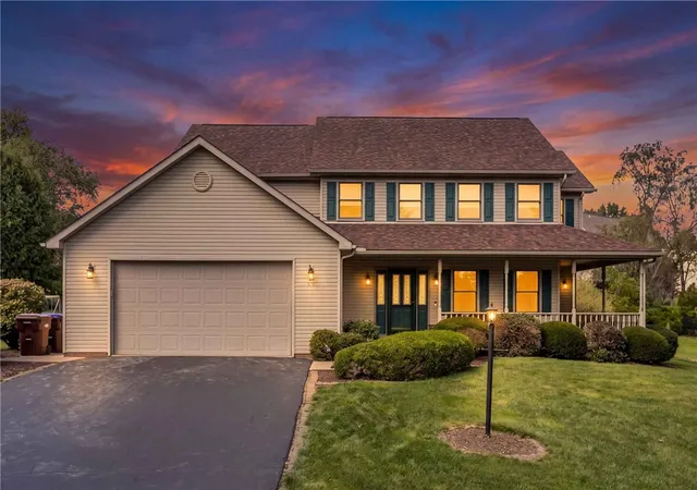 Single family home for sale at 30 Westminster Pl, Pine Twp, PA 16127 | MLS# 1774311